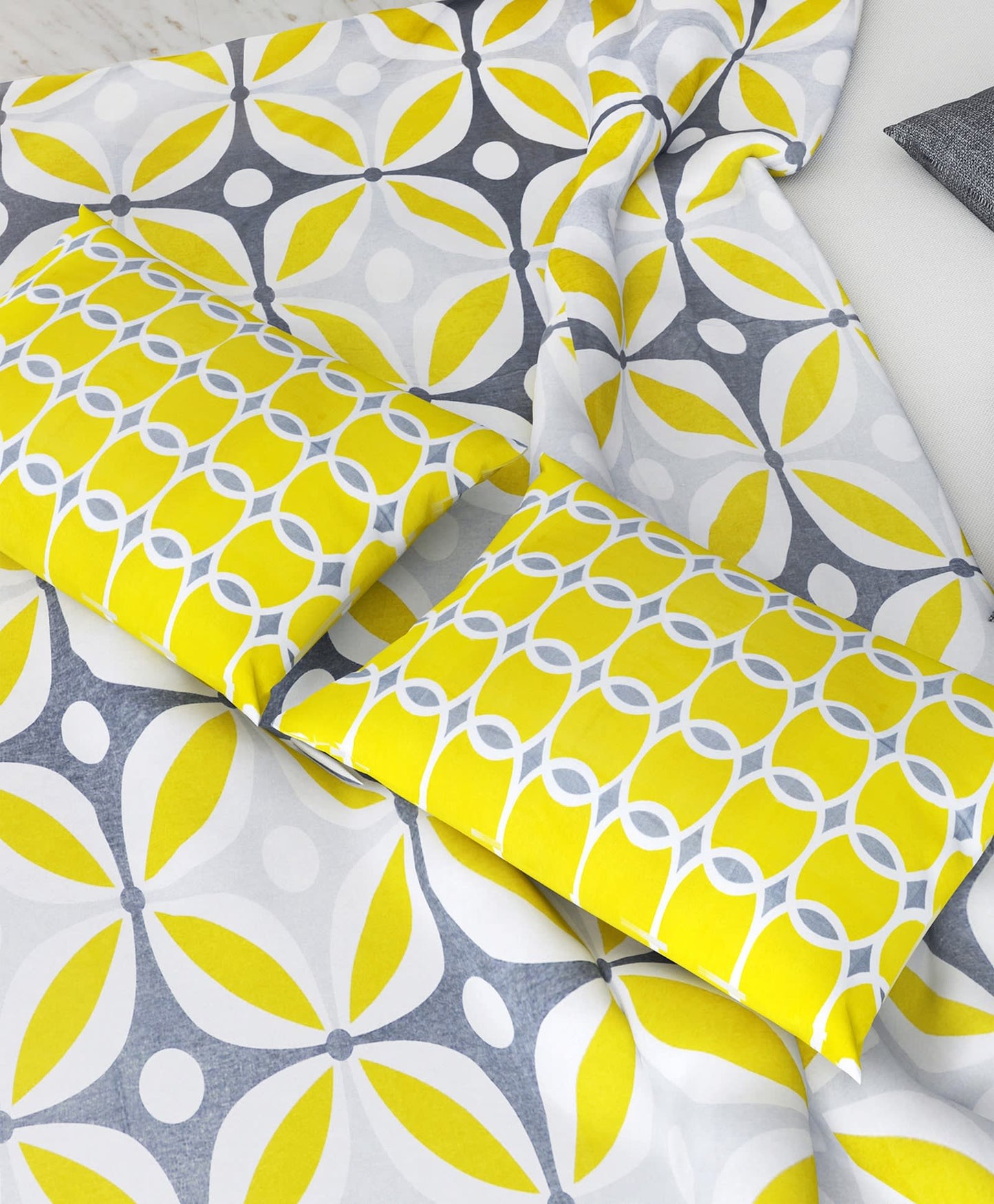 Cotton Double Bedsheet with 2 Pillow covers(Pack of 1 )