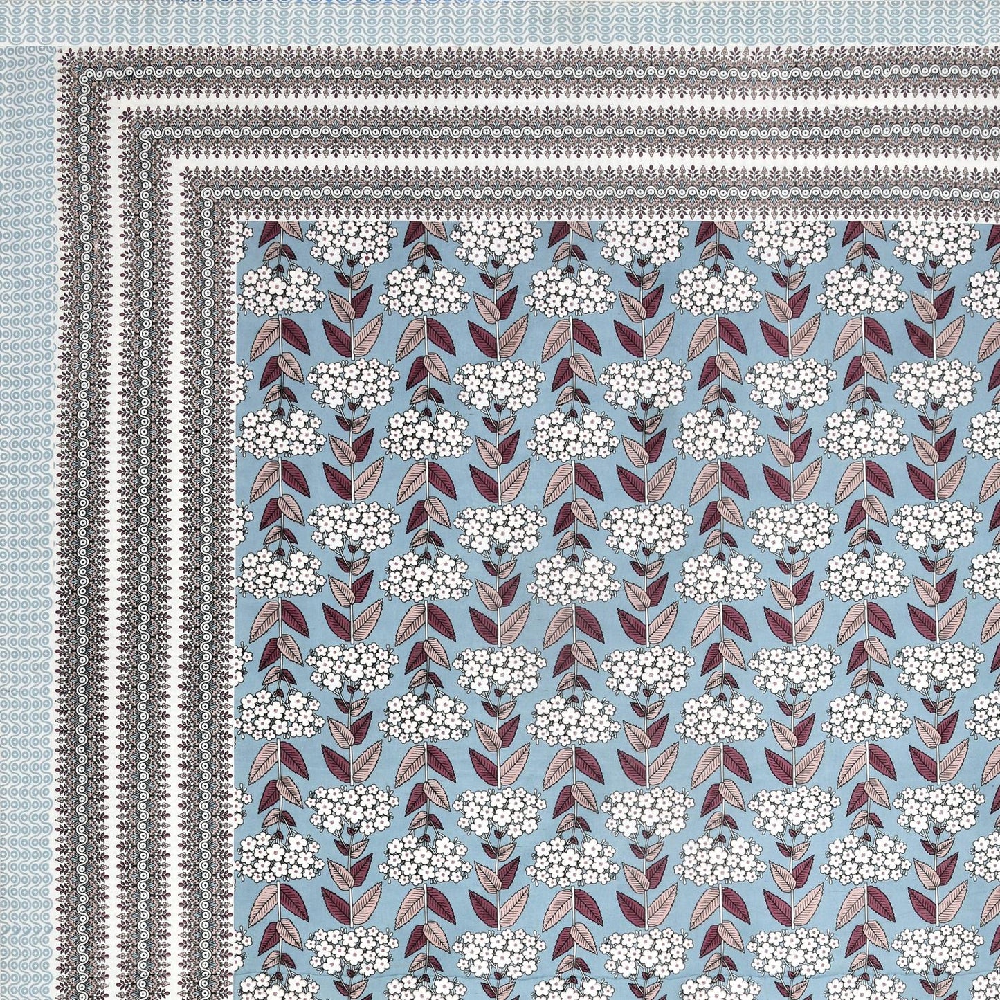 Cotton Jaipuri Diwan Size  Bedsheet With 2 Zipper Pillow Cover (Size 70*100)