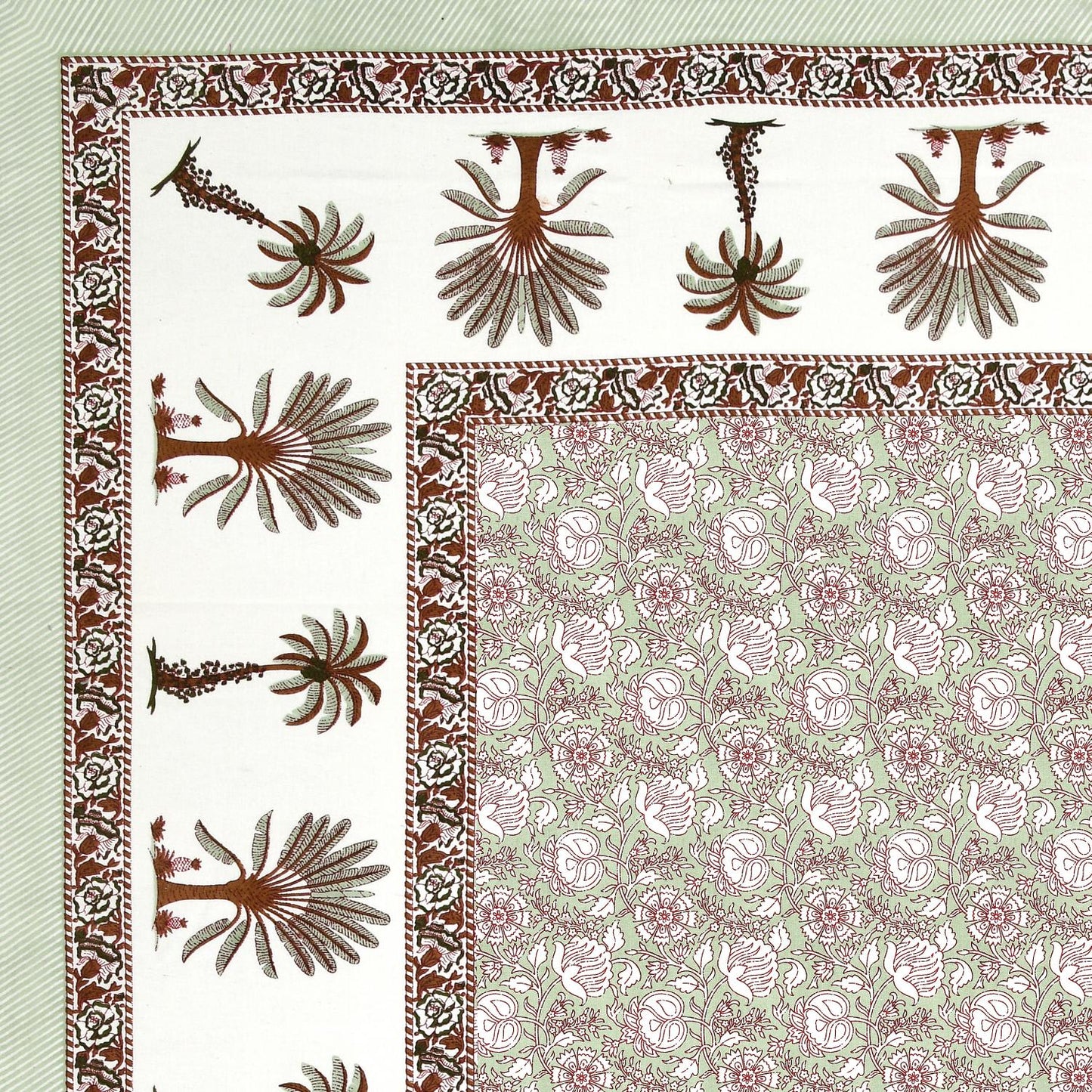 Cotton Jaipuri Diwan Size  Bedsheet With 2 Zipper Pillow Cover (Size 70*100)