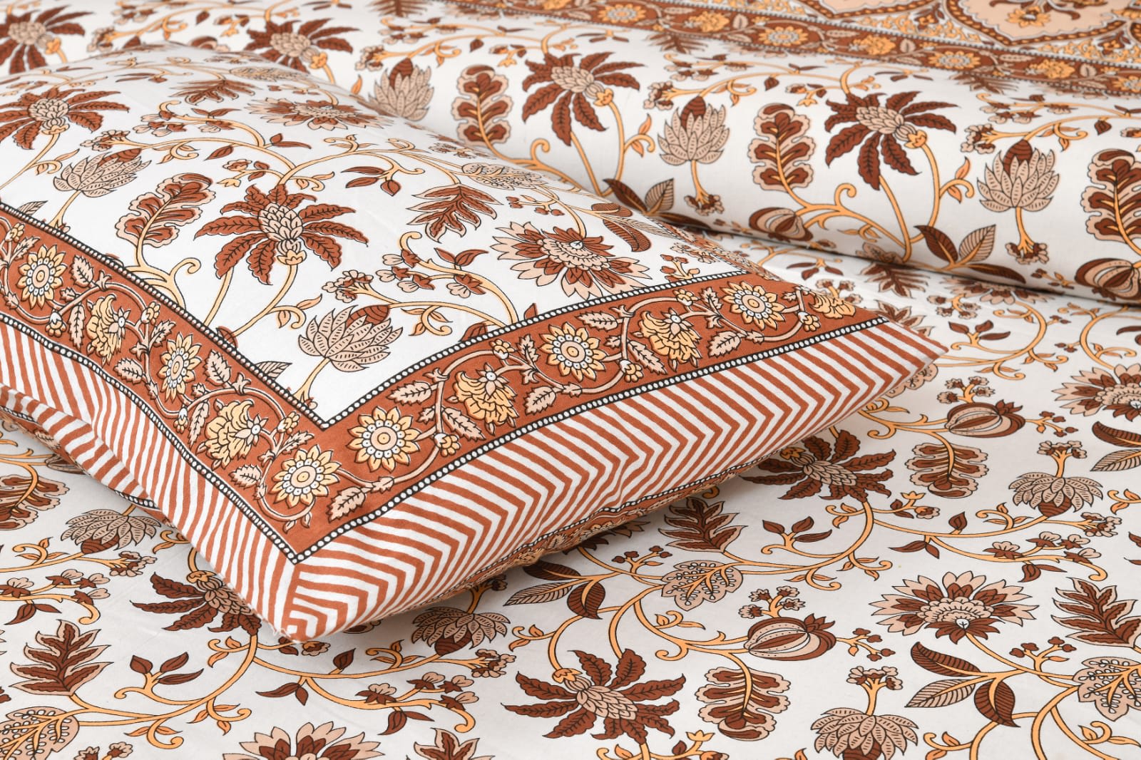 Rajasthan Royal Super Fine Cotton Block Print King Size Bedsheet