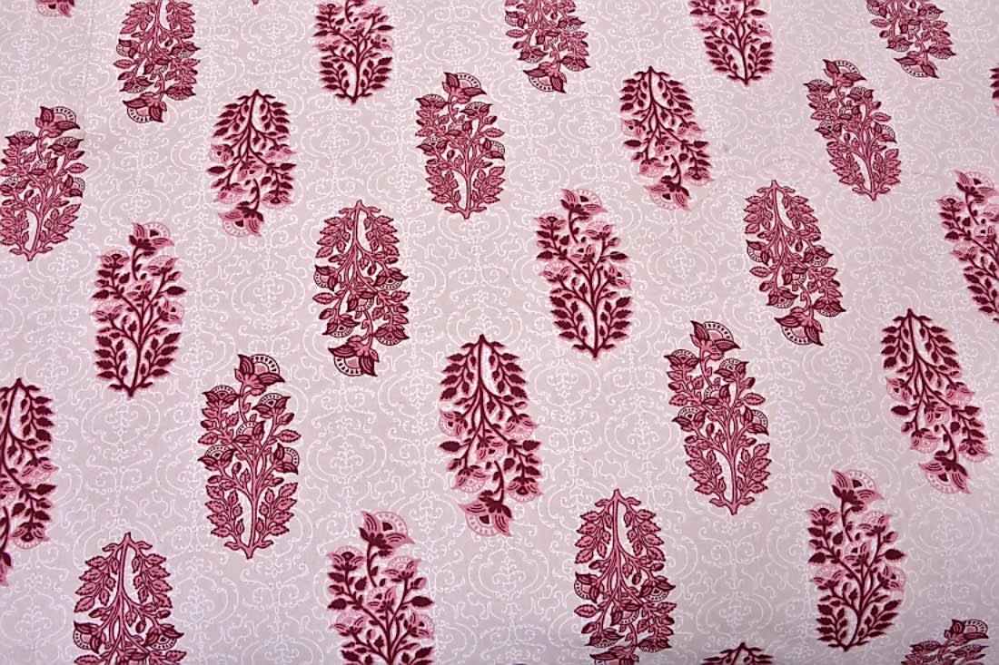 Jaipuri Prints Cotton Double Bedsheet (Pink)