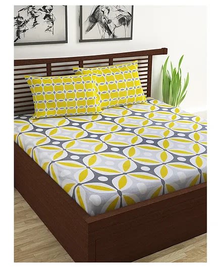 Cotton Double  Bedsheet with 2 Pillow covers(Pack of 1 )
