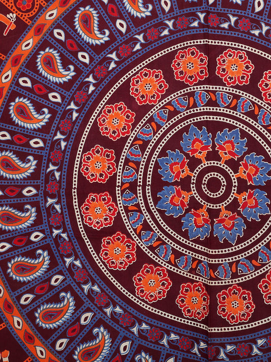 100% Cotton Printed King Bedsheet ( Maroon)